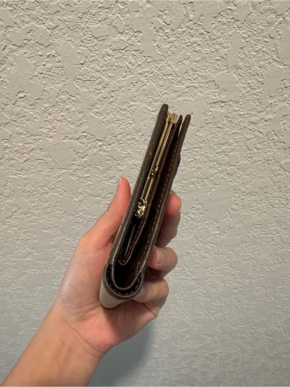 Burberrys Vintage Check Kisslock Wallet in Brown Plaid